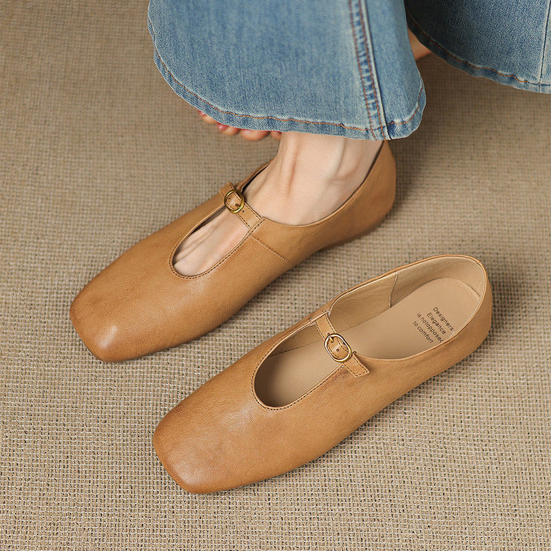ÚNA | High-Vamp Mary Jane Flats
