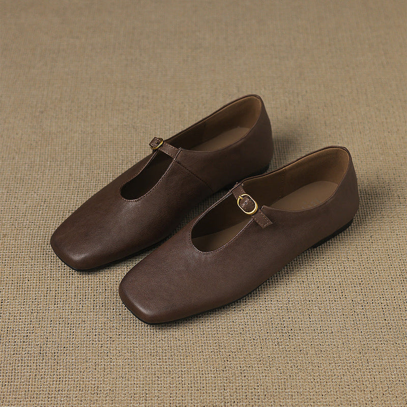ÚNA | High-Vamp Mary Jane Flats