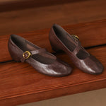 LÍADAN | Round-Toe Mary Jane Flats