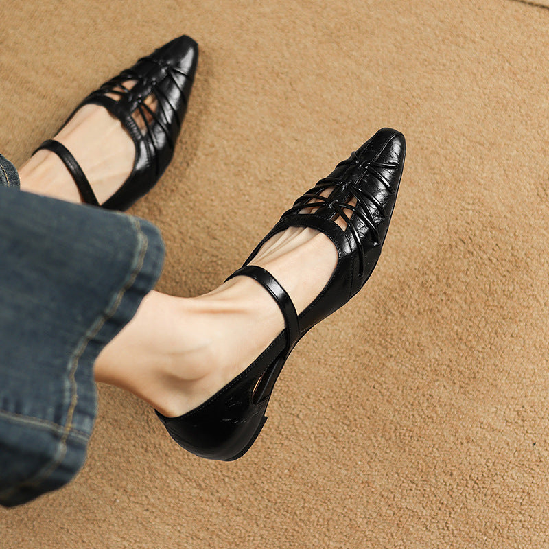 EITHNE | Pointed Lattice-Cut Mary Jane Flats