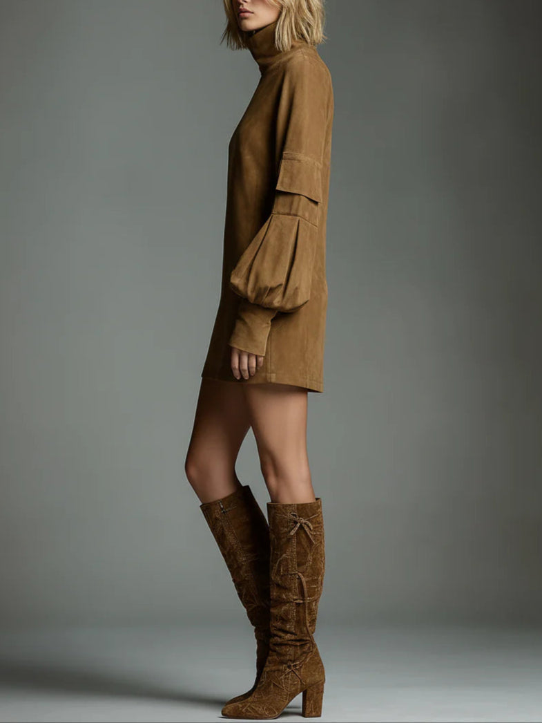 Bibiane | Oversized Mini Jurk in Suède met Hoge Hals