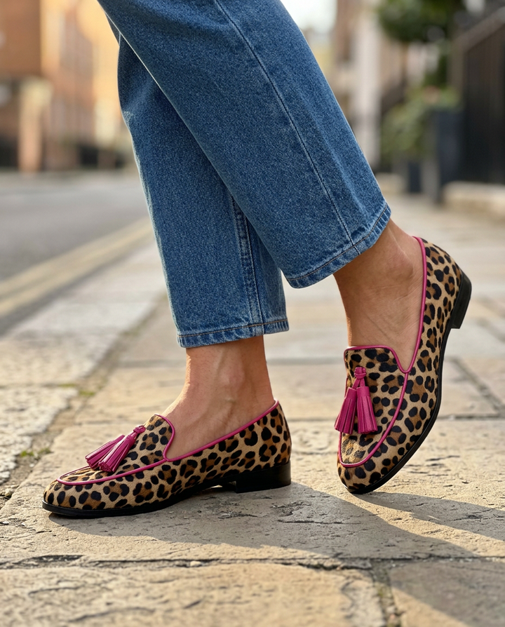 CELINE | MOCASSINS MET LUIPAARDPRINT EN KWASTJES