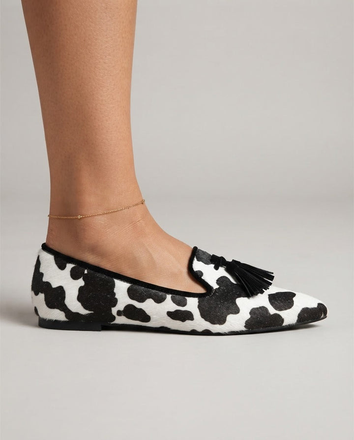 DANIQUE | ZWART-WITTE MOCASSINS MET KWASTJES