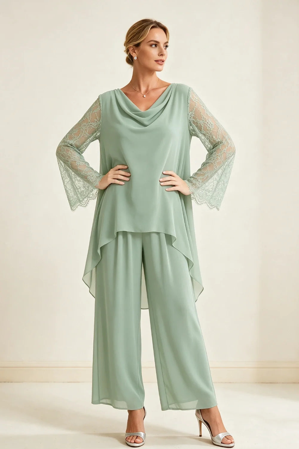 Mieke | Chiffon Broekset met Watervalhals