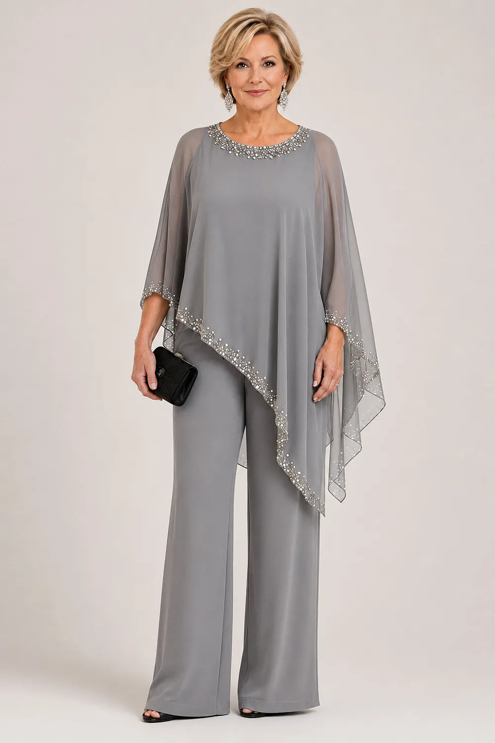 Claudia | Formeel Chiffon Broekpak met Cape