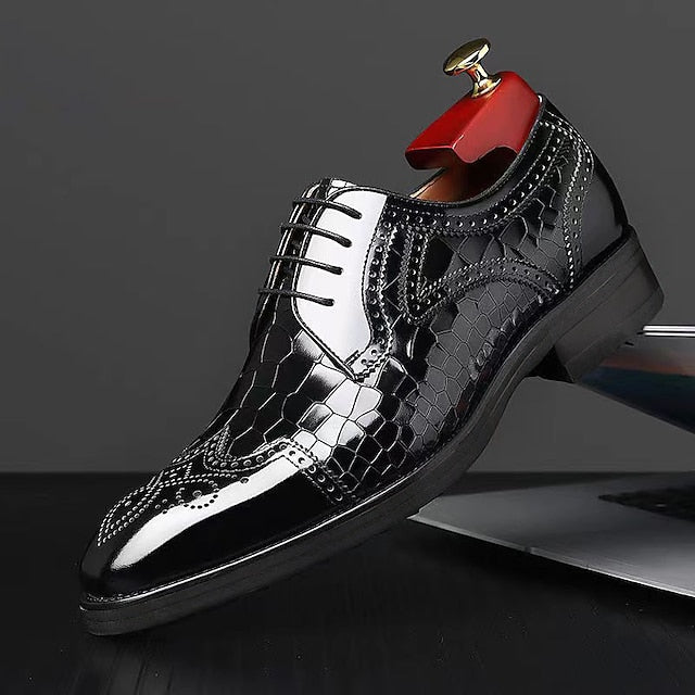 Alain | Glanzend broguedetail