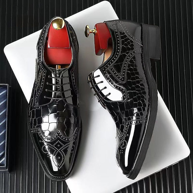 Alain | Glanzend broguedetail
