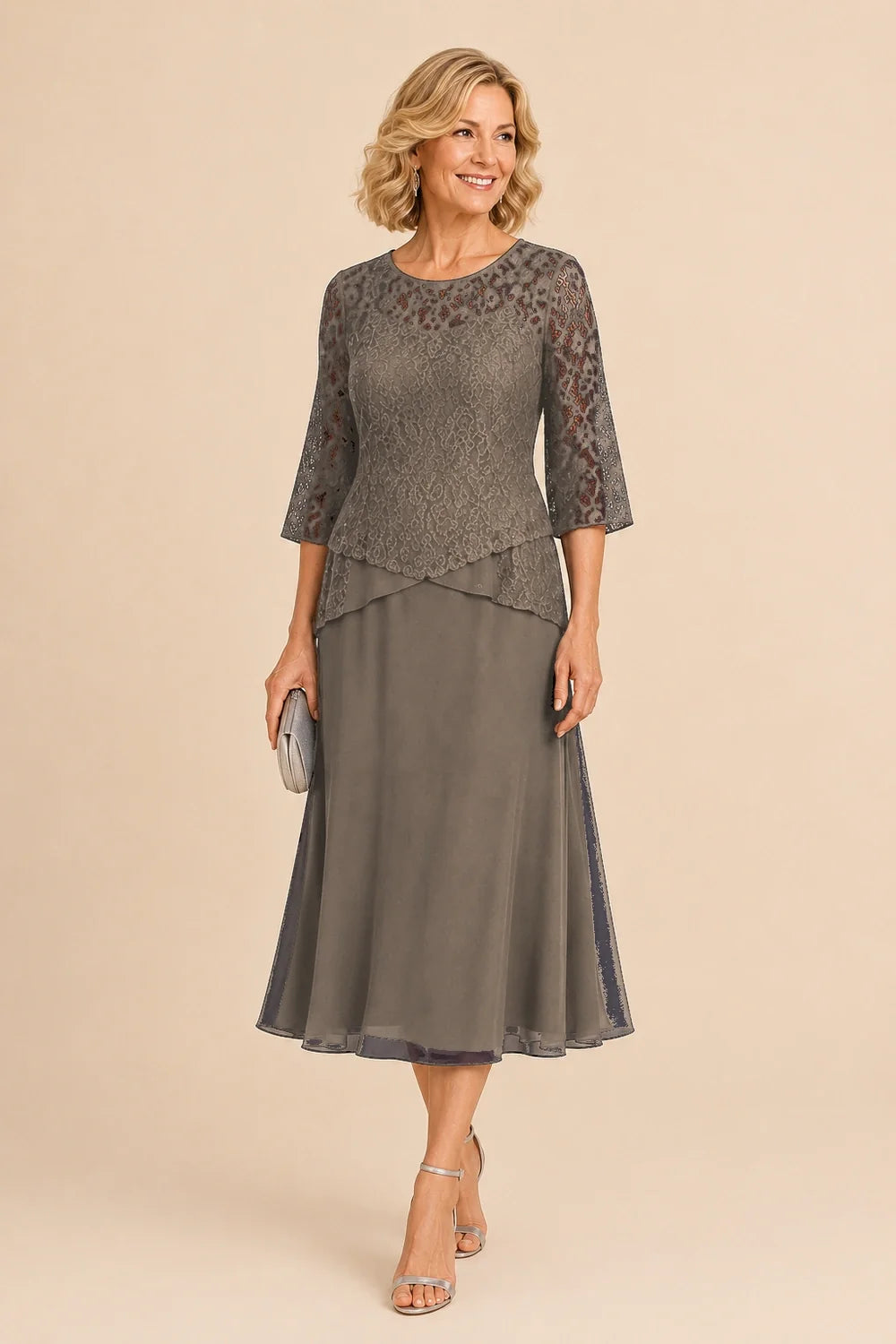 Marleen | Asymmetrische Chiffonjurk met Kanten Details