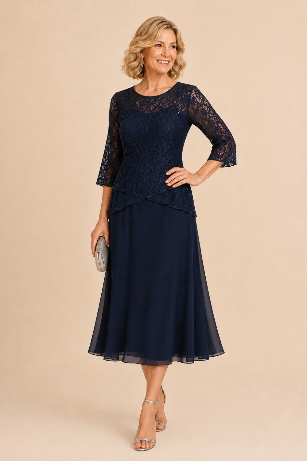 Marleen | Asymmetrische Chiffonjurk met Kanten Details
