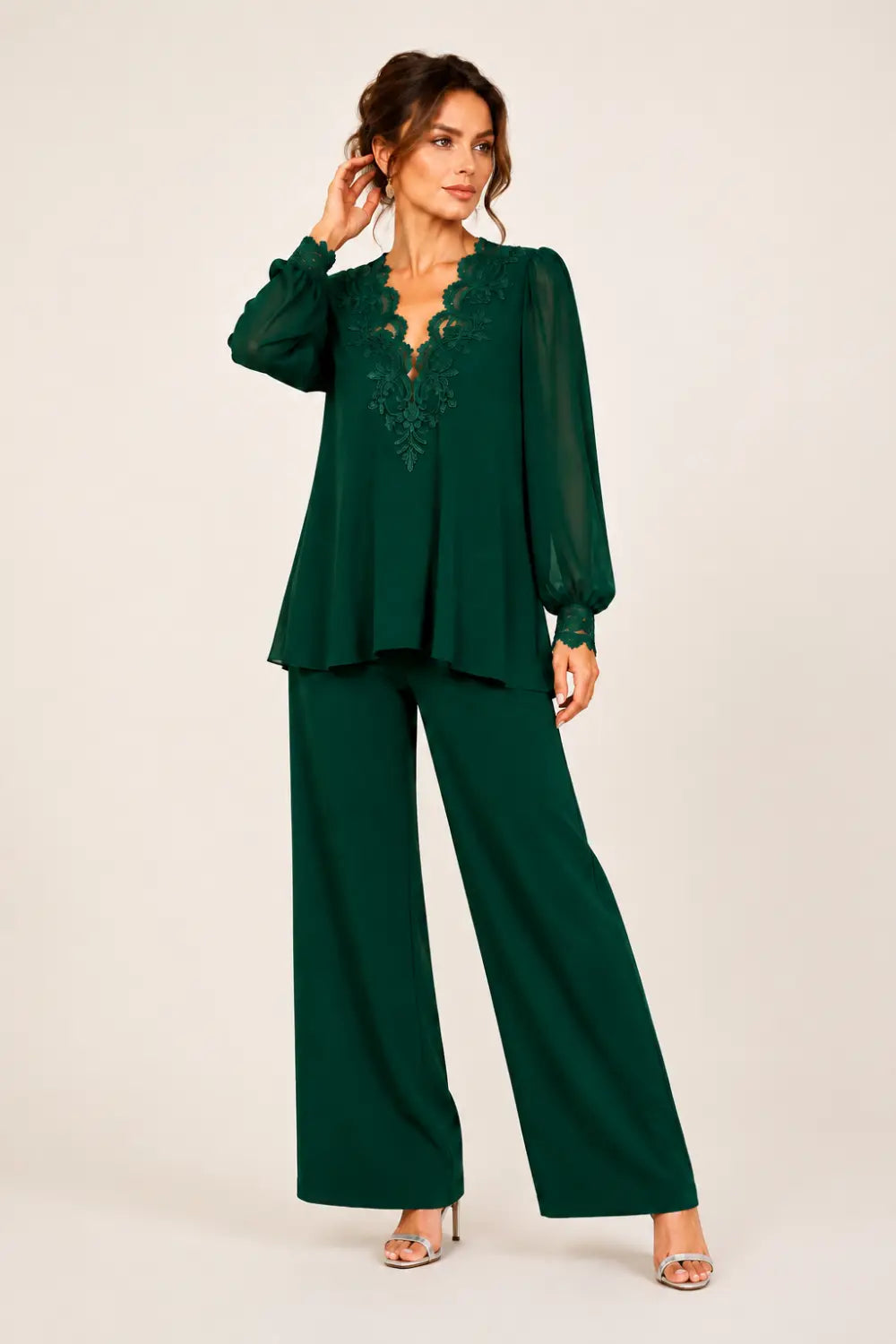 Lotte | V-Hals Chiffon Broekpak met Wijde Pijpen