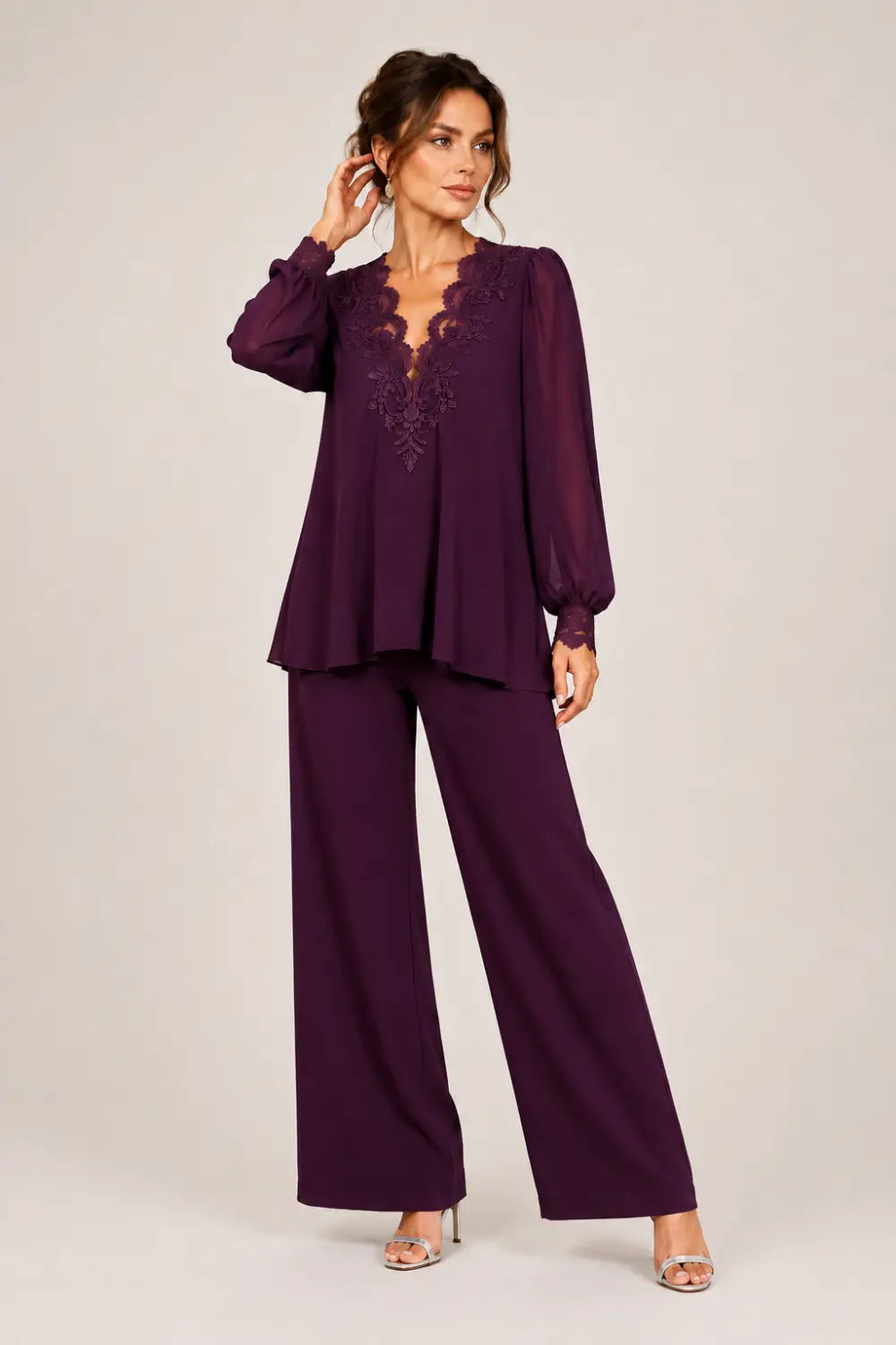 Lotte | V-Hals Chiffon Broekpak met Wijde Pijpen