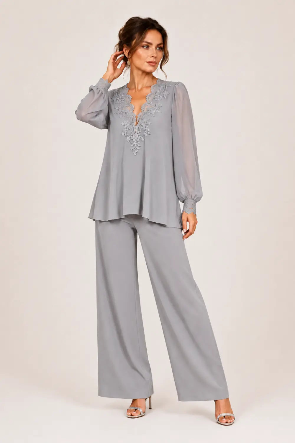 Lotte | V-Hals Chiffon Broekpak met Wijde Pijpen